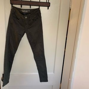 Army Green American Eagle Super Stretch Jegging. Worn twice.